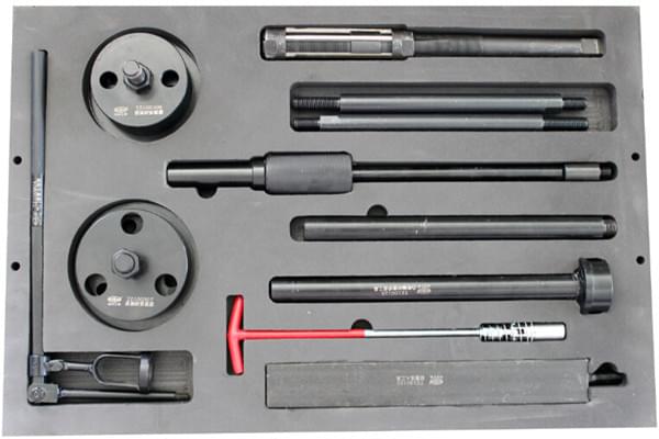 重汽T10發(fā)動(dòng)機(jī)維修工具2.jpg