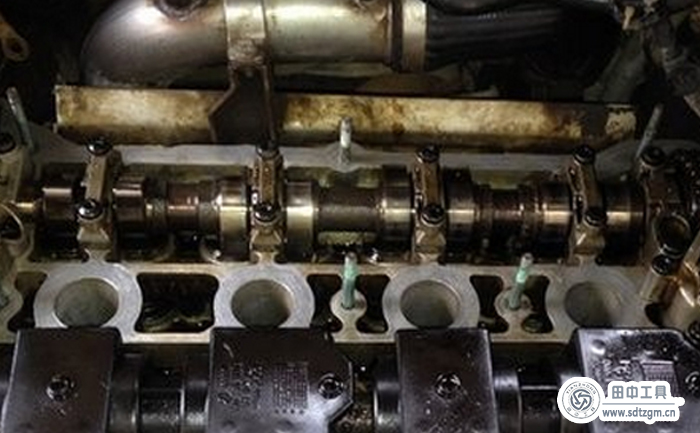 發(fā)動機(jī)氣門