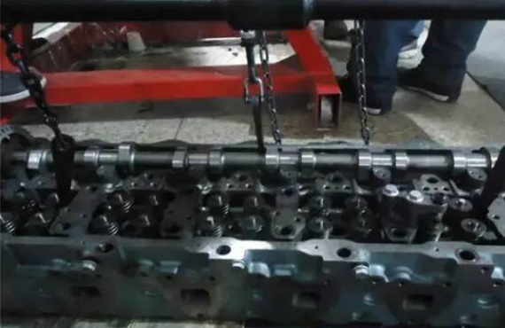 山東田中工具發(fā)動(dòng)機(jī)吊具使用案例圖