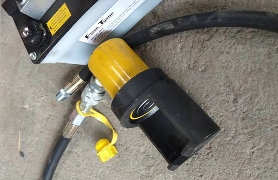氣動(dòng)球頭取出器