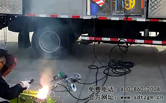 移動(dòng)式上門保養(yǎng)服務(wù)車快修功能