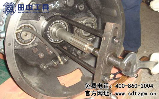 輸入軸（一軸）軸承拔出器
